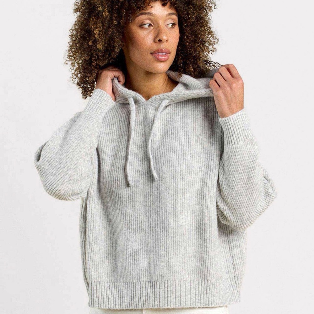 Nuuds Ribbed Sweater Hoodie